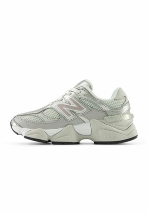 New Balance, 9060 UNISEX - Sneaker low - raincloud truffle salt