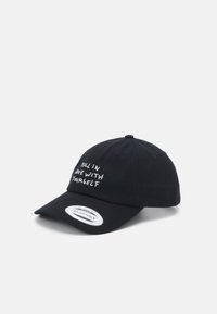 SNAPBACK URBAN FALL IN LOVE UNISEX - Kapa - black