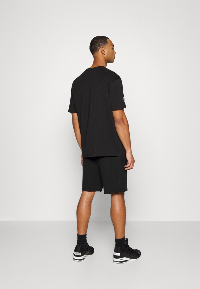 Herren Chino Shorts | New Era NFL LAS VEGAS RAIDERS WASHED PACK TEAM LOGO kurze Sporthose black/schwarz - XL07181 Herren Chino Shorts | New Era NFL LAS VEGAS RAIDERS WASHED PACK TEAM LOGO kurze Sporthose black/schwarz - XL07181