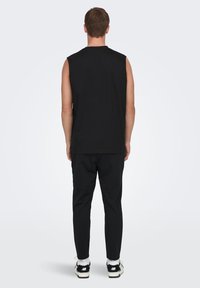 Only & Sons 2 PACK SET RUNDHALS - Top - schwarz
