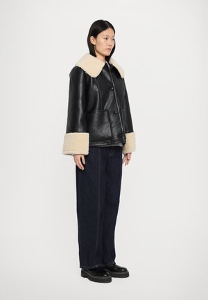 BRONWEN - Parka - black