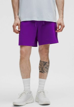 lululemon Zeroed In Linerless 18cm - Pantaloncini sportivi - college purple
