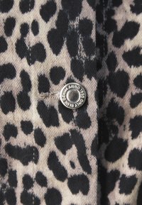 ONLY ONLANLIE JACKET - Jakna iz džinsa - black