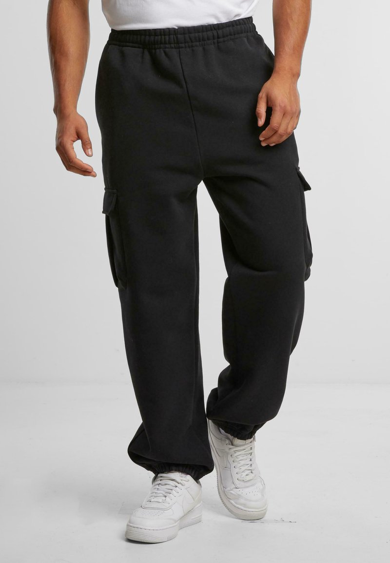 Urban Classics Cargo trousers - black