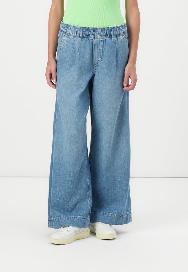 BAGGY EASY JEAN MORGAN - Relaxed fit jeans - medium indigo