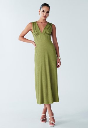 BWLDR CAMILE - Vapaa-ajan mekko - olive green