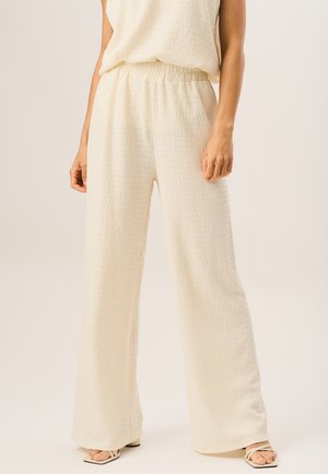 TEXTURED ELASTIC WAIST PULL ON - Trousers - ivory