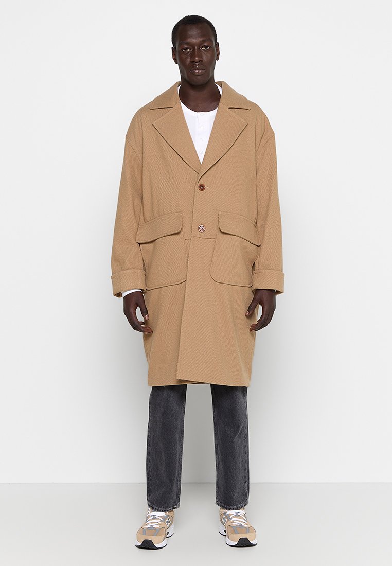 American vintage Mantel zandkleur American vintage Mantel zandkleur