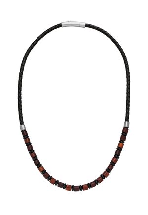 Schwarzes geflochtenes Lederhalsband mit abwechselnd runden und rechteckigen Holzperlen in dunklem Braun und roten Farbtönen, mit einem silbernen Verschluss.