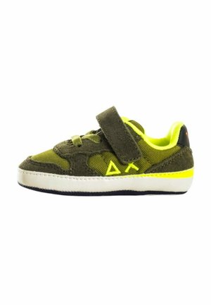 TOM FLUO NEW BORN - Sneakers basse - verde