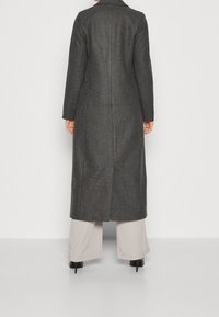 Vero Moda Tall Cappotto classico - mottled dark grey