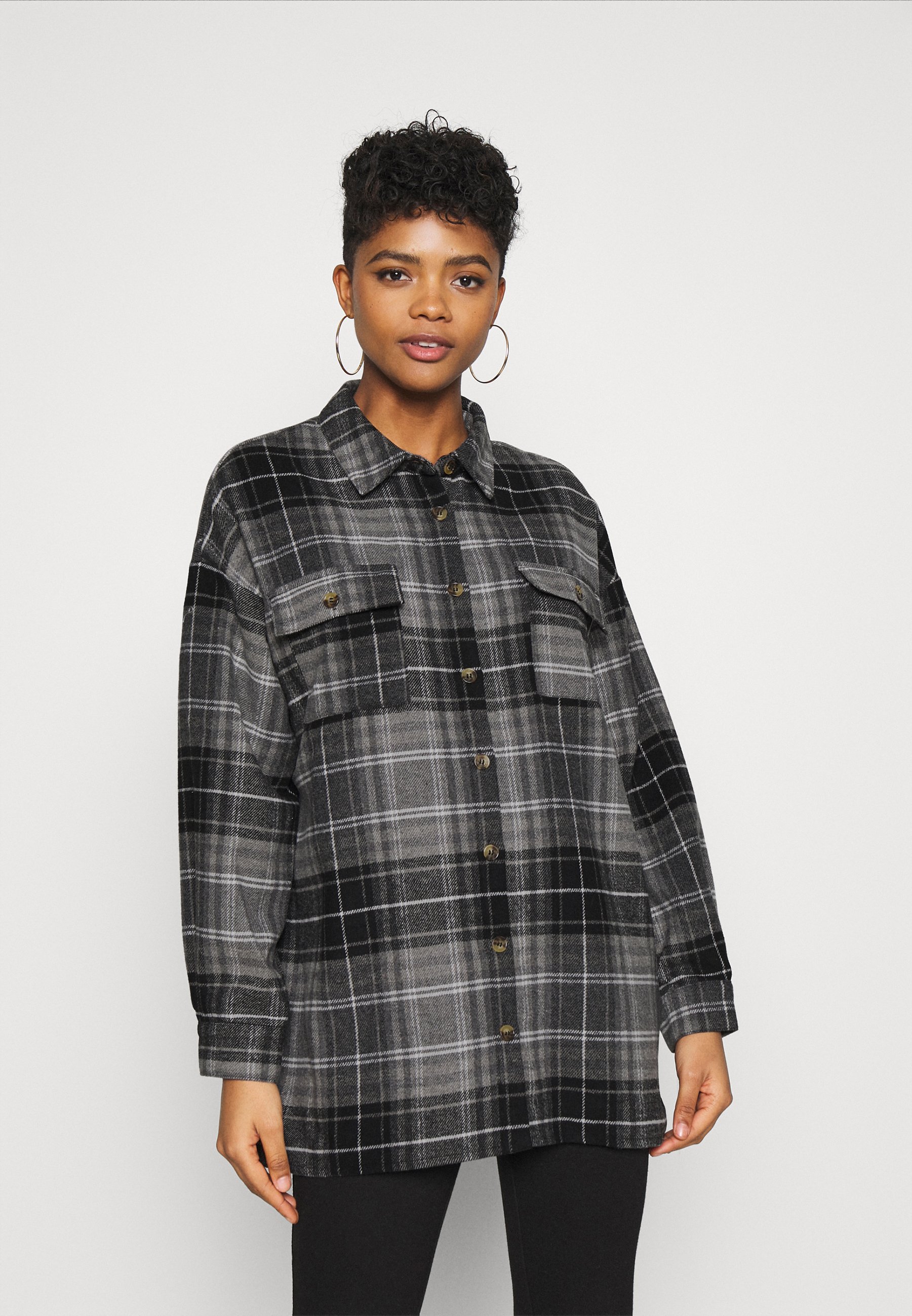 Noisy May NMFLANNY LONG SHACKET 