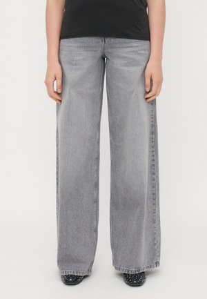 VMANNET BELT - Leveälahkeiset - medium grey denim