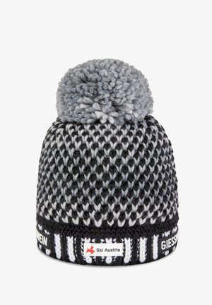 Gestrickte schwarze und graue Mütze mit einem strukturierten Muster, gekrönt von einem grauen Pompon. Mit Markenetiketten in Weiß und Schwarz am Bund.