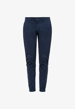 Granatowe męskie chinosy o slim fit, z zapięciem na guzik z przodu i dwoma bocznymi kieszeniami, wyeksponowane na neutralnym tle.