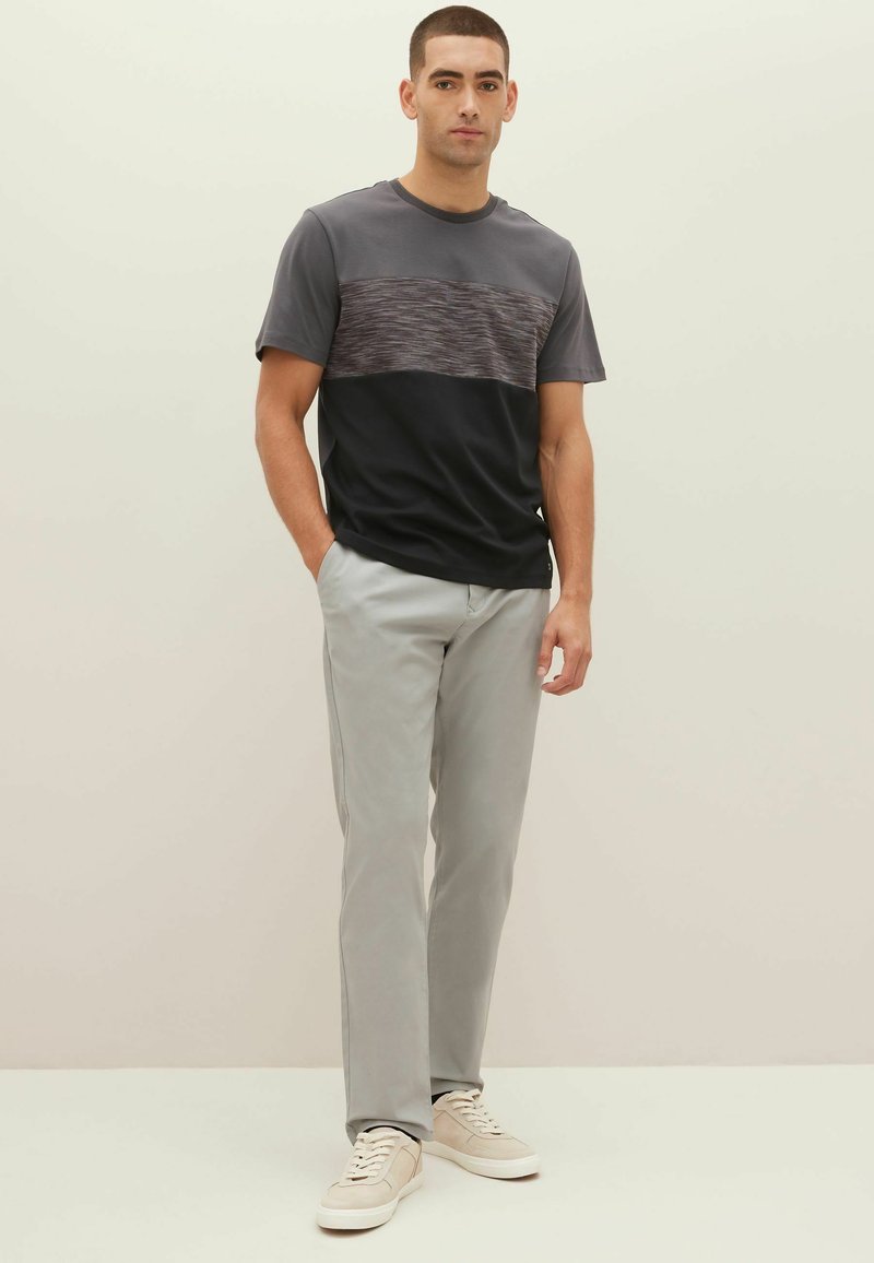 Next 2 PACK SLIM FIT STRETCH - Chino-püksid - black grey