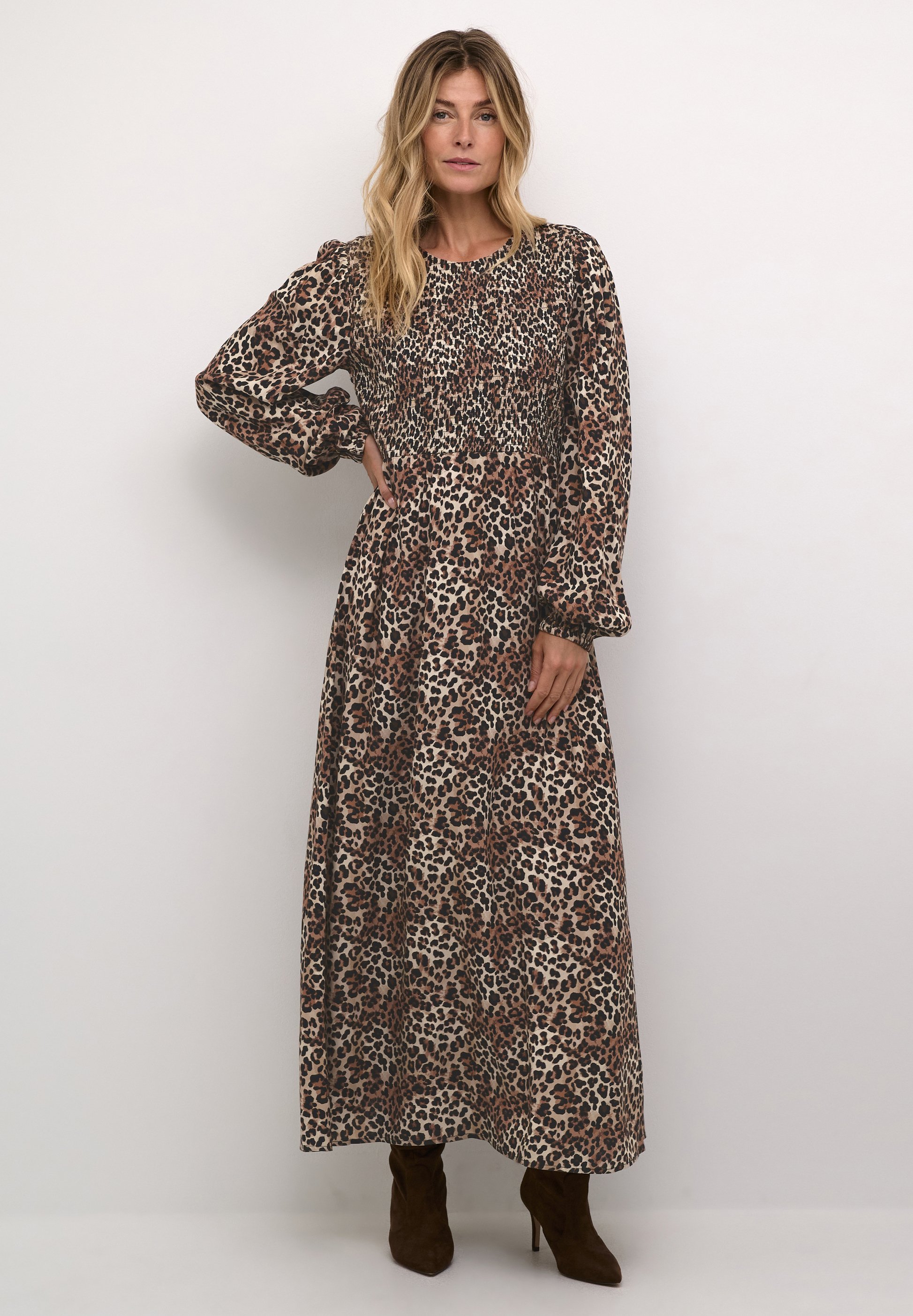 beige brown leopard print dress with sleeves Dress Harper Tartan – Marielle Stokkelaar main image 0