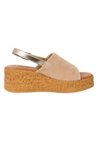Sandalo con zeppa in suede beige, piattaforma con texture di sughero, cinturino slingback color oro metallizzato e design Open Toe.