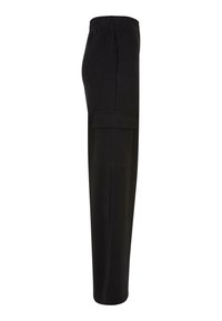 Pantalon cargo noir à jambe droite avec ceinture élastique et poche latérale à rabat, présenté de profil sur fond blanc.