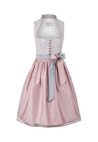 Dirndlkleid mit tailliertem Mieder und einem rosa Satinrock, ausgestattet mit einem floral gemusterten Oberteil, silbernen Knöpfen und einem grauen Satinschal.