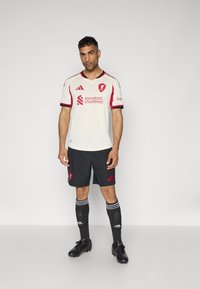 adidas Performance LIVERPOOL FC 25/26 AWAY AUTHENTIC JERSEY - Sporto klubų atributika - white