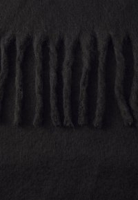 Gina Tricot CHUNKY SCARF - Sjal - black