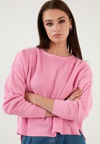 LELA Strickpullover - pink