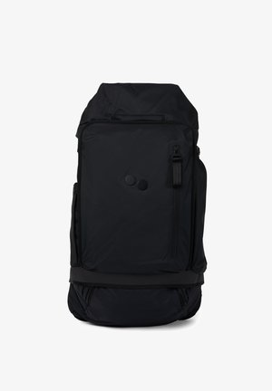 Schwarzer Rucksack mit texturiertem Finish, vorderer Reißverschlusstasche, zwei runden Knöpfen und einer oberen Klappe. Verfügt über verstellbare Träger und einen gepolsterten Boden.