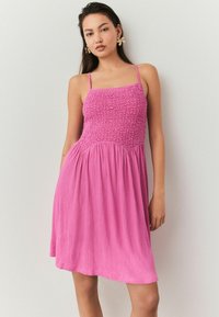 Non sélectionné, bright pink