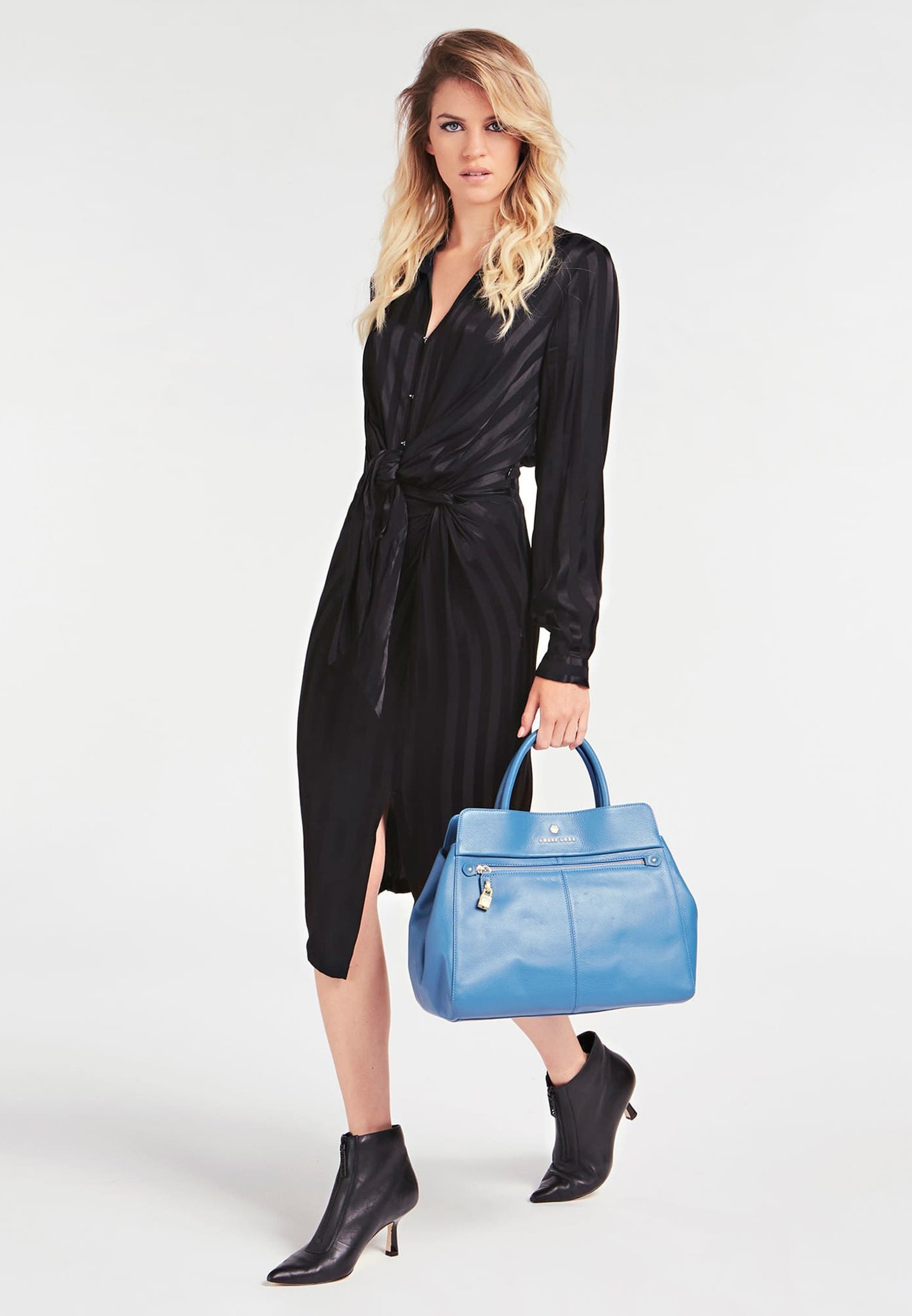 guess borsa blu