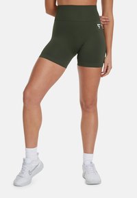 Unselected, army green