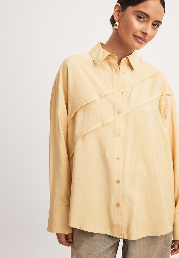 FOLD DETAIL - Hemdbluse - beige
