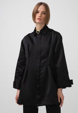 Cappotto corto - black