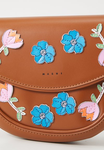 Marni SMILE BAG UNISEX - Umhängetasche - brown