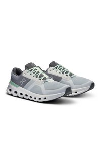 On CLOUDRUNNER 2 - Hardloopschoenen voor op de weg - glacier sage