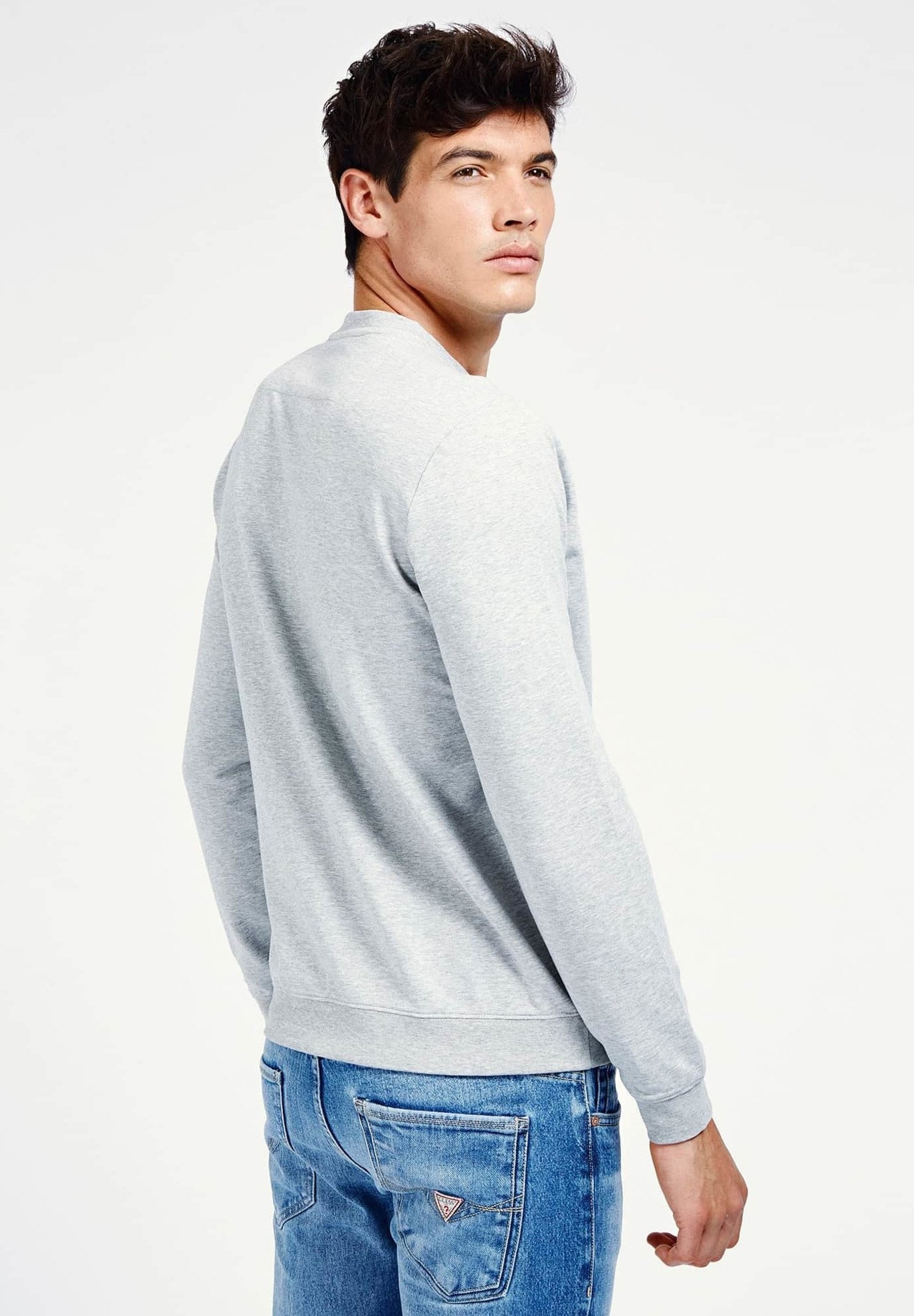 Guess Sweatshirt hellgrau Zalando.at Guess Sweatshirt hellgrau Zalando.at