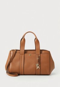 Τσάντα χειρός από ταμπά δέρμα με δομημένο σώμα, διπλές λαβές στο επάνω μέρος, αποσπώμενο ιμάντα ώμου και διακοσμητικά εξαρτήματα σε χρυσό τόνο με λεπτομέρεια λογότυπου.