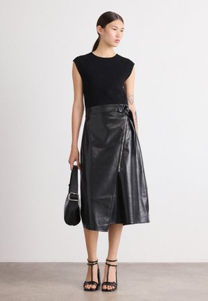 FLEDERI - Vardagsklänning - black