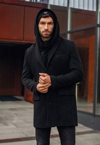 Ombre Klassinen takki - black