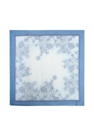 Sciarpa di pizzo con bordo blu e intricati motivi floreali azzurri su sfondo bianco, con una texture liscia e un design delicato.