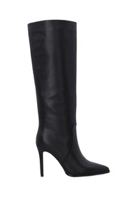 Kniehoge zwarte leren laars met een spitse neus en hoge stilettokant, voorzien van een gladde textuur en naadloos ontwerp.