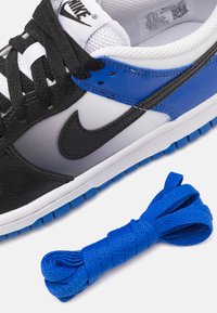 Nike Sportswear DUNK UNISEX - Trainers - game royal/black/white
