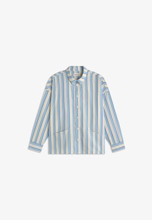 Overhemd met knopen, verticale strepen in blauw, wit en beige, lange mouwen en een kleine kraag, plat gelegd op een witte achtergrond.