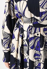 Persona by Marina Rinaldi CRISMA - Rochie tip cămașă - blu marino