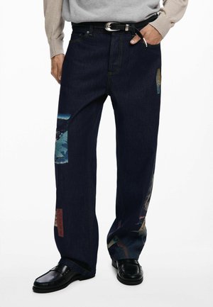 ORIENTAL PRINTED - Vaqueros boyfriend - blue