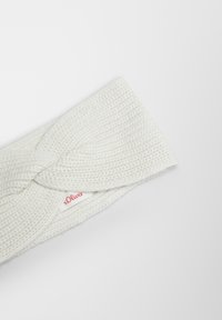 s.Oliver Oorwarmers - off white