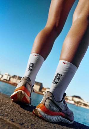 Danish Endurance, TEMPO LIGHT RUNNING SOCKS 3-PACK UNISEX - Sportsokken - white
