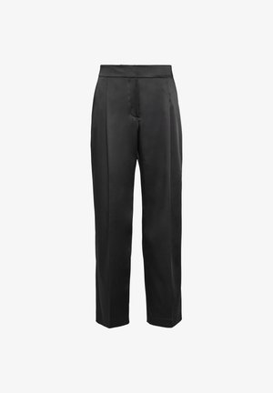 Zwarte broek van gladde stof, met een hoge tailleband, rechte pijpen en zonder zichtbare zakken of versieringen.