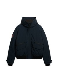 Granatowa pikowana kurtka z kapturem, zapinana na zamek, z dwoma przednimi kieszeniami i ściągaczami przy rękawach. Posiada naszywkę z logo na rękawie. Wodoodporny materiał.