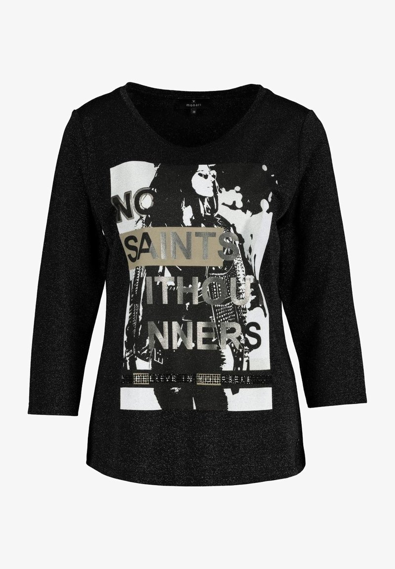 Musta pitkähiha T-paita V-kaula-aukolla, jossa on metallinen graafinen printti ja teksti. Suunnittelussa on kuva hahmosta ja slogan.